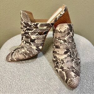 Steven by Steve Madden Niagra Mule